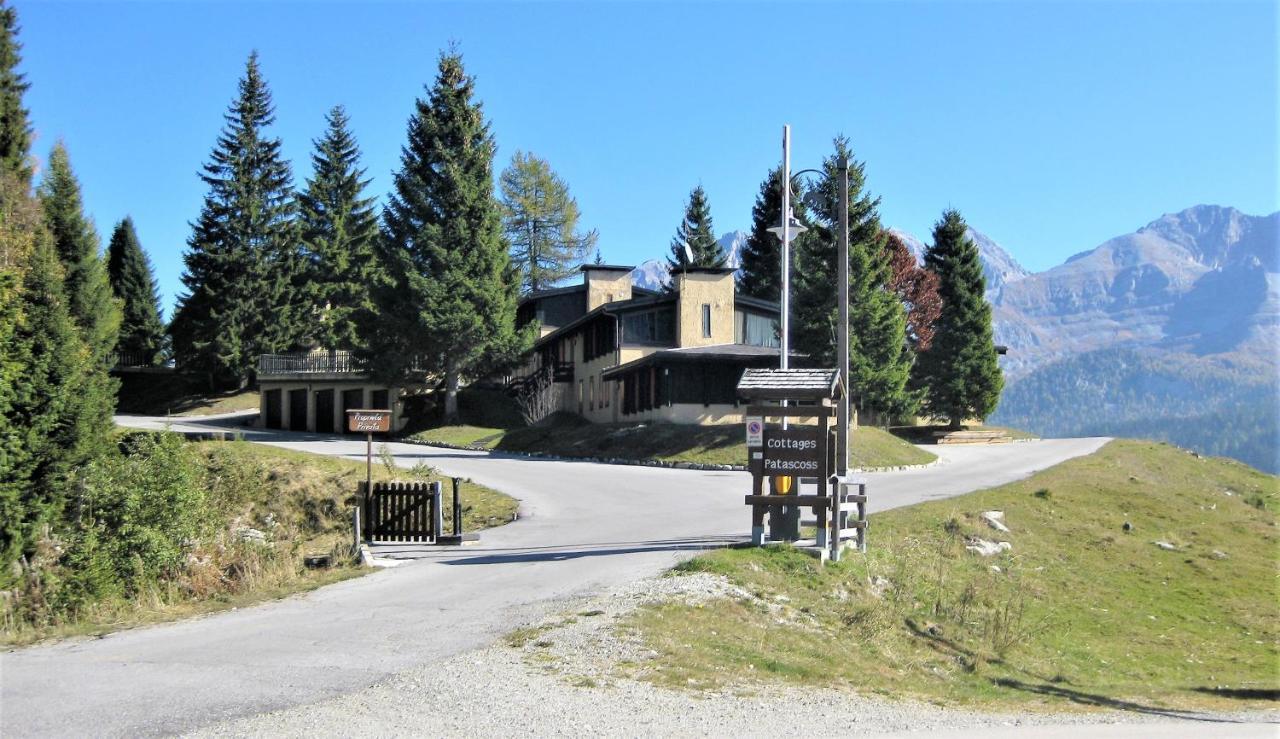 Chalet Francesca Patascoss Apartment Madonna di Campiglio Exterior photo