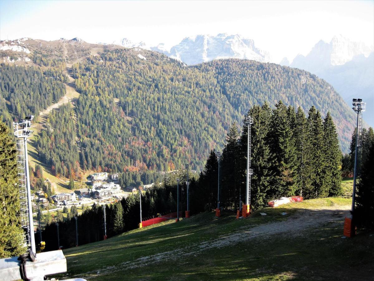 Chalet Francesca Patascoss Apartment Madonna di Campiglio Exterior photo